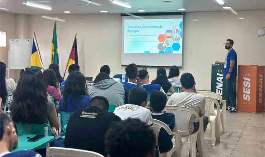 Estudantes são incentivados ao uso consciente e eficiente de energia elétrica