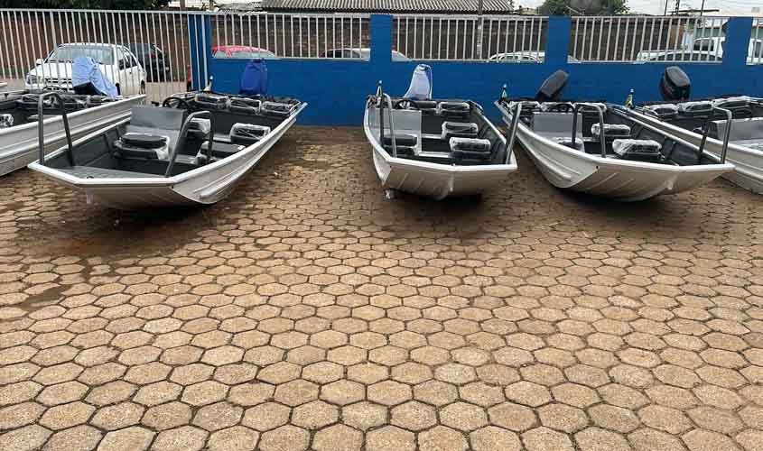 Porto Velho entrega seis novas voadeiras para reforçar atendimentos no baixo Madeira