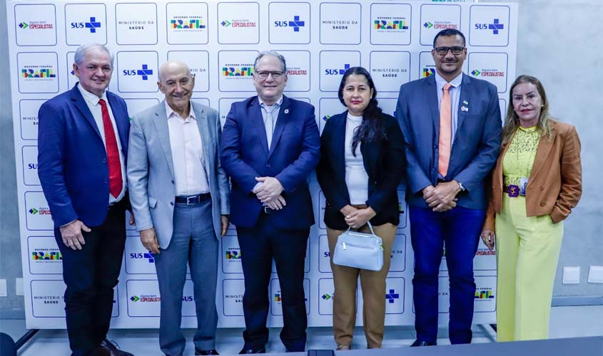 Senador busca apoio para hospital em Nova Brasilândia