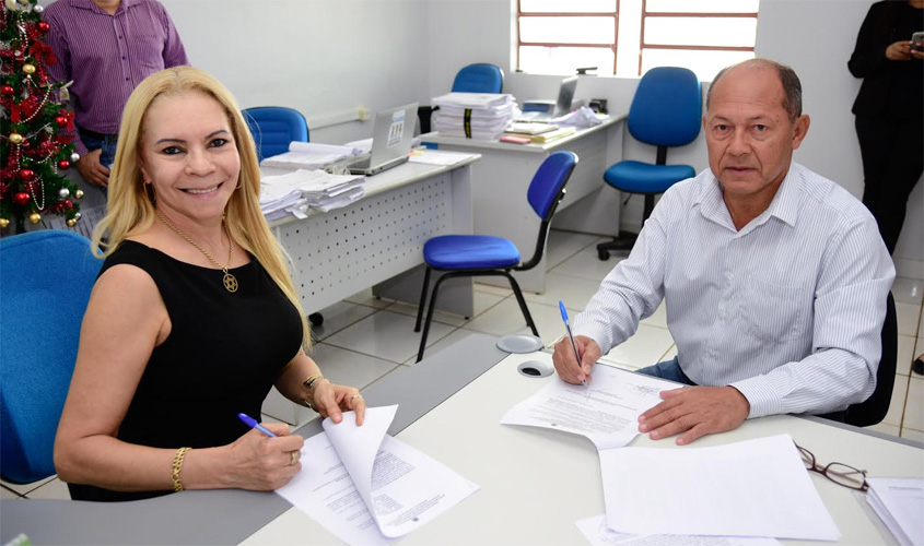 Prefeitura firma cooperação com Caerd para realização de obras