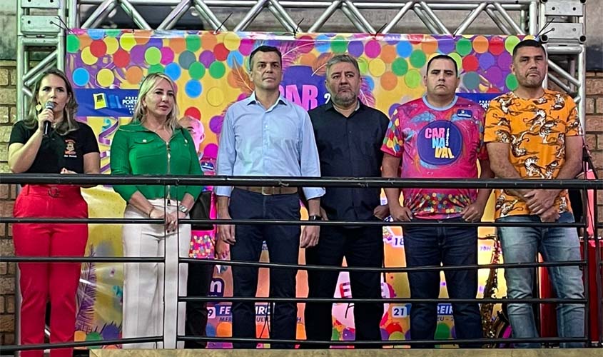 Vereador Everaldo Fogaça prestigia lançamento da camiseta da Banda do Vai Quem Quer 
