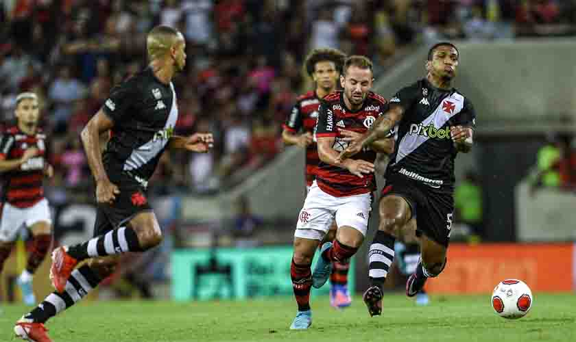 Flamengo e Vasco buscam primeira vaga na final do Campeonato Carioca