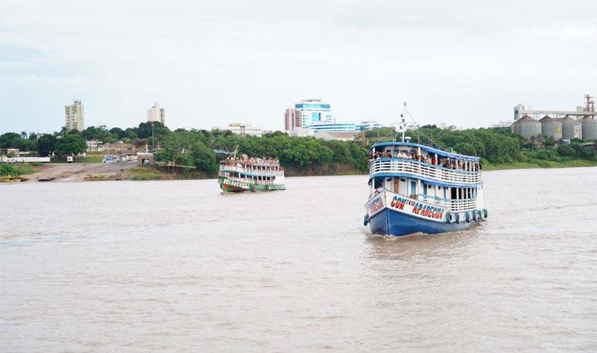 Passeio de barco no rio Madeira une lazer, cultura e geração de renda