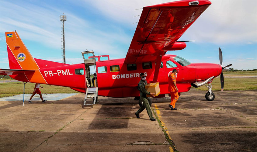 Testes rápidos e bombas de infusão para UTI adquiridos pelo governo chegam a Rondônia