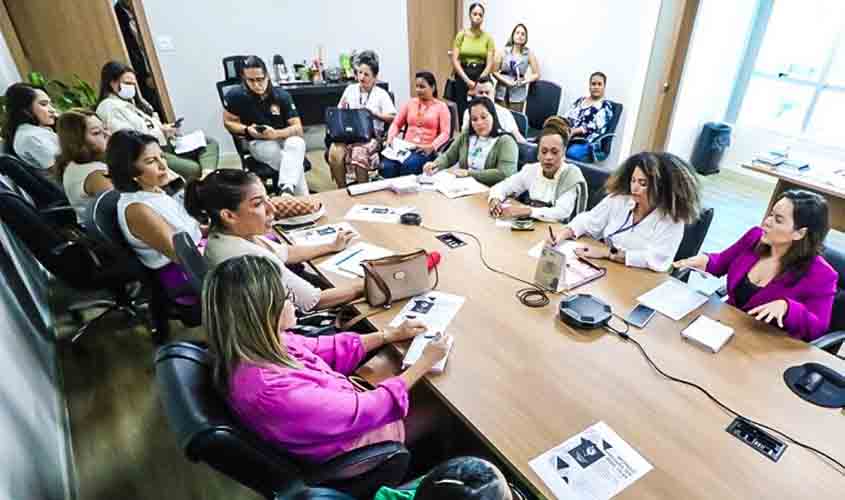 Reunião no MPRO destaca ações de enfrentamento à violência contra a mulher em Rondônia