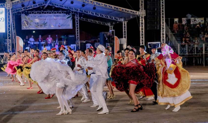 Arraial Flor do Maracujá apresenta grupos folclóricos como Rosa Divina e Nova Junina do Orgulho