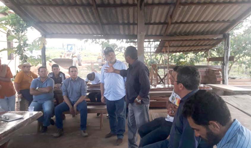 Secretário de Agricultura vistoria obras em Jacy Paraná e Setor 15