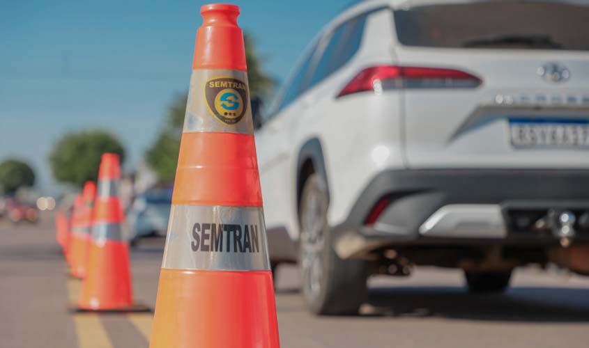 Semtran inicia orientação e fiscalização nas feiras livres para disciplinar e organizar o fluxo