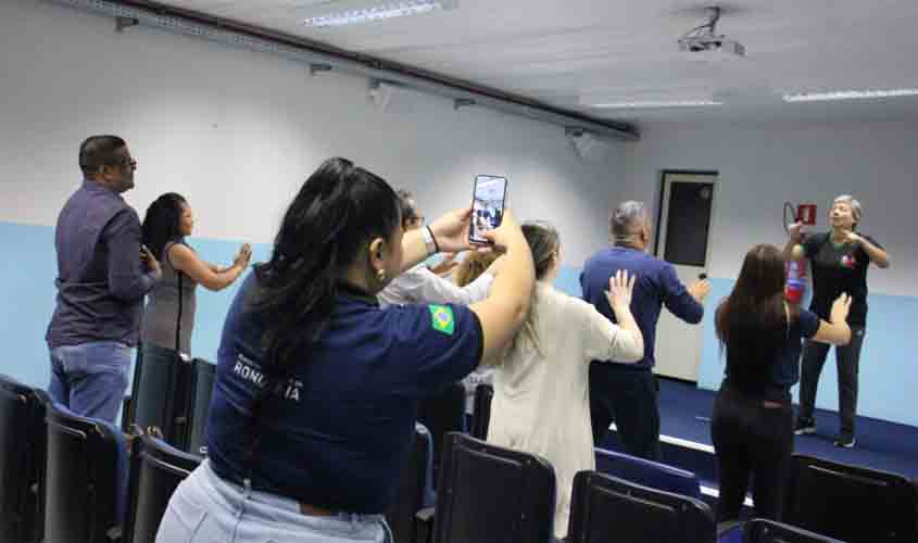 Formação em Mídias Educacionais – Podcast: projeto piloto vai formar alunos geradores de conteúdo