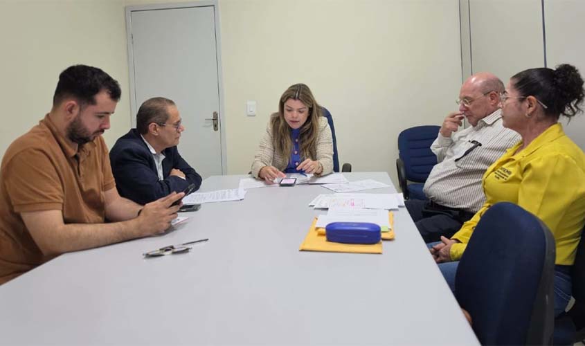 Após atuação do MPRO, greve de professores é encerrada