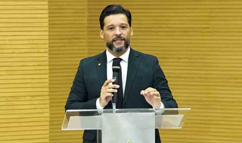 Delegado Camargo pede providências para ampliação de agendamentos para emissão de carteira de identidade