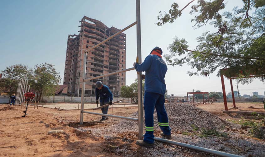 Mais duas praças seguem em construção em Porto Velho