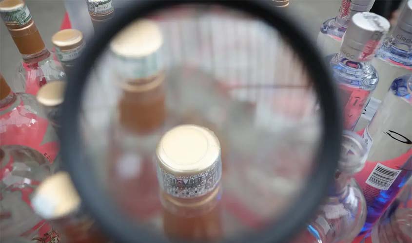 Intoxicação por metanol no Brasil: 47 casos e 9 mortes