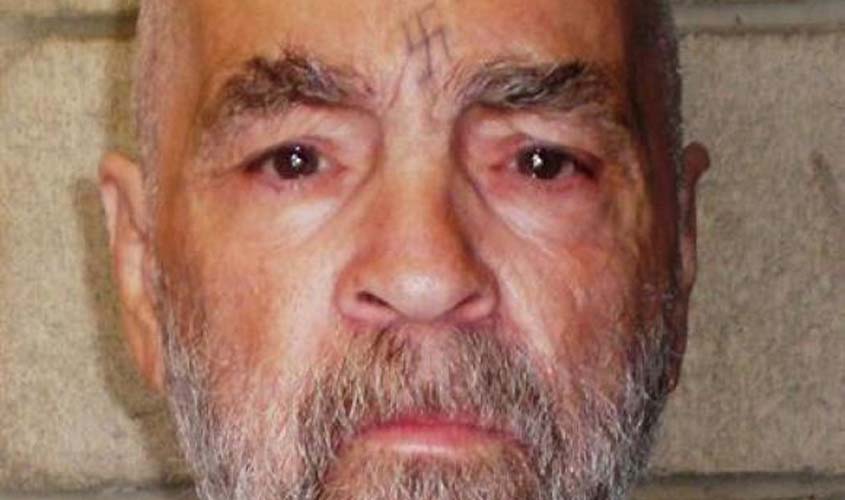 Morre, aos 83 anos, o assassino em série Charles Manson