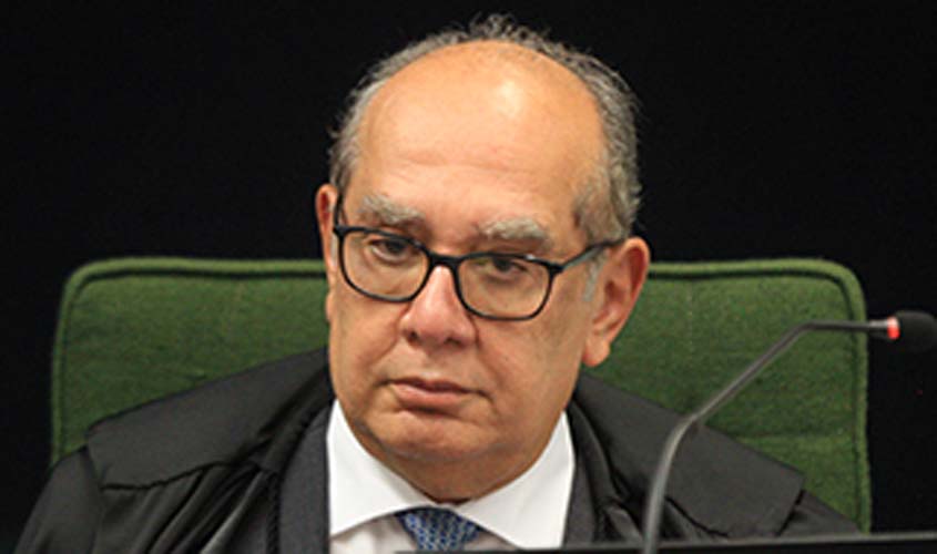 Ministro Gilmar Mendes atende pedido da PGR e suspende porte de armas da deputada Carla Zambelli