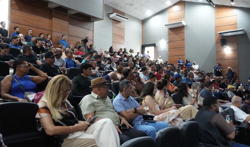 Porto Velho celebra titulação de 350 famílias