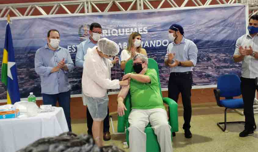 Alex Redano acompanha entrega da vacina contra coronavírus no Vale do Jamari