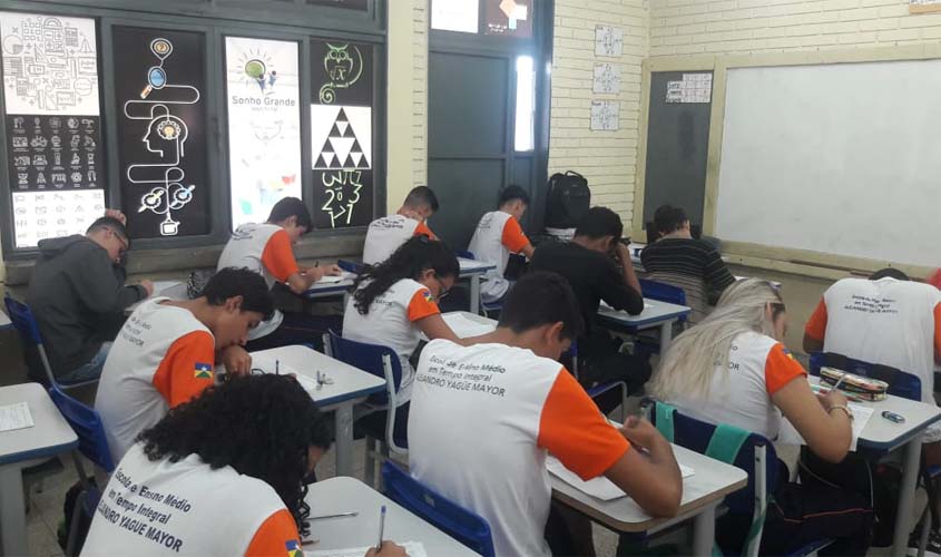 Governo abre inscrições para selecionar voluntários para a Educação em Rondônia