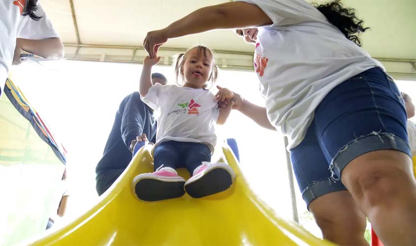Dia da Síndrome de Down reforça inclusão e combate preconceito