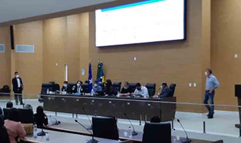 Comissão de Saúde ouve esclarecimentos sobre denúncias no Hospital de Campanha de Porto Velho