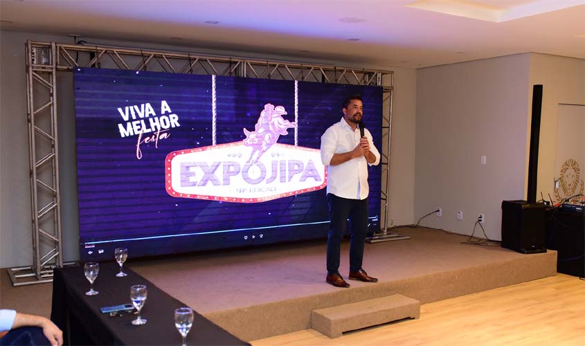 Prefeito participa do lançamento da 41ª Exposição Agropecuária