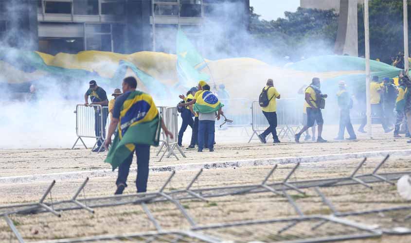 PF prende suspeito de participação em atos terroristas de 8 de janeiro