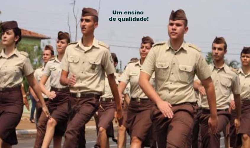 VINTE ESTADOS DECIDIRAM MANTER O ENSINO CÍVICO-MILITAR, O QUE TEM OS MELHORES RESULTADOS DA NOSSA EDUCAÇÃO