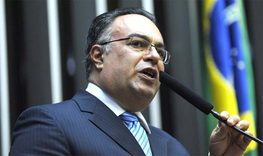 Ex-deputado André Vargas é condenado por lavagem de dinheiro