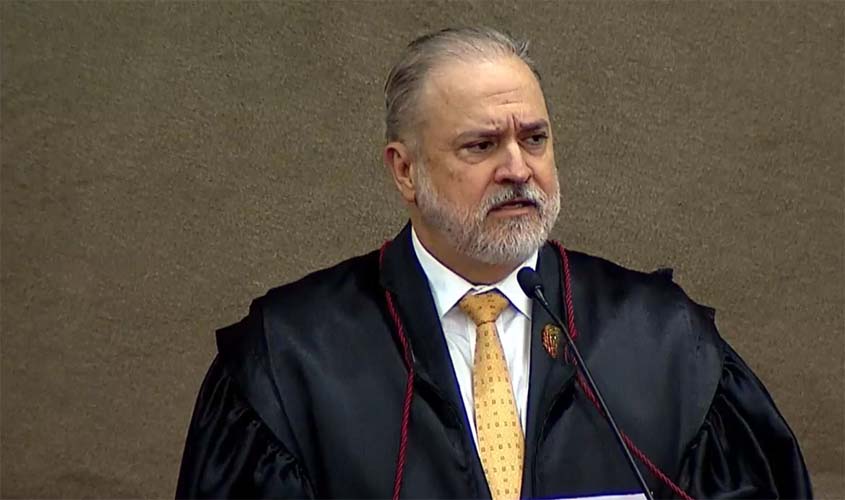 Aras faz último discurso no STF como procurador-geral da República