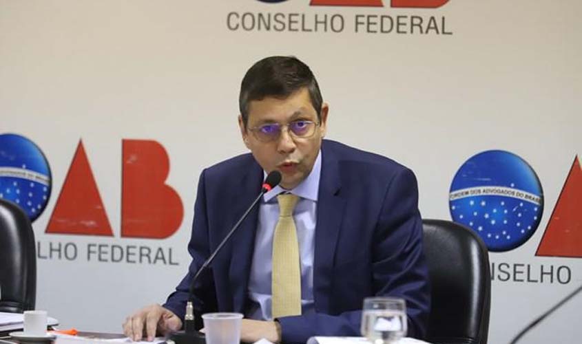 Conselheiro Elton Assis preside sessão do Órgão Especial da OAB Nacional