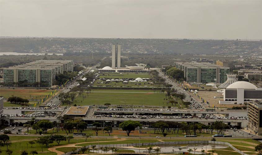 Servidores federais têm regras definidas para recessos de fim de ano