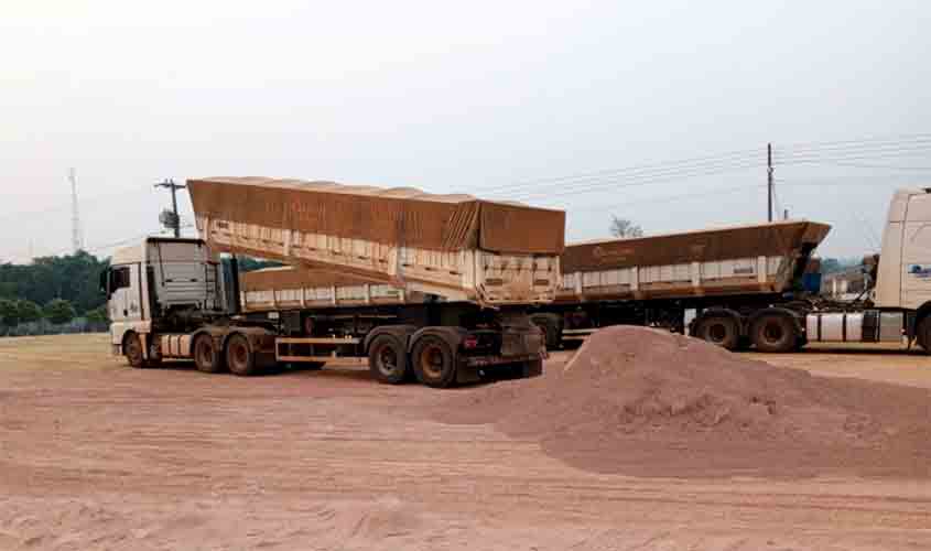 Produtores do setor chacareiro de Porto Velho são contemplados com entrega de calcário pelo governo de RO