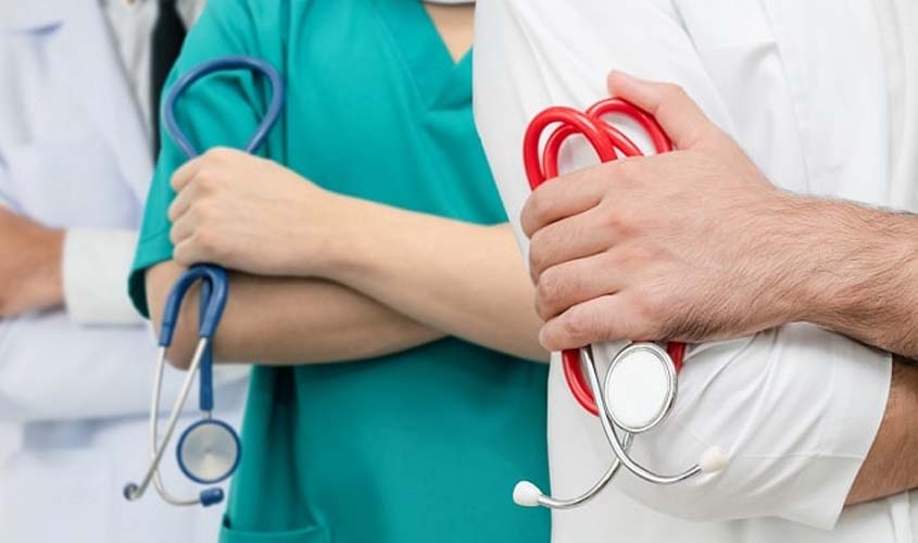Sociedade Brasileira de Direito Médico e Bioética defende redução da jornada de enfermeiros para 30h
