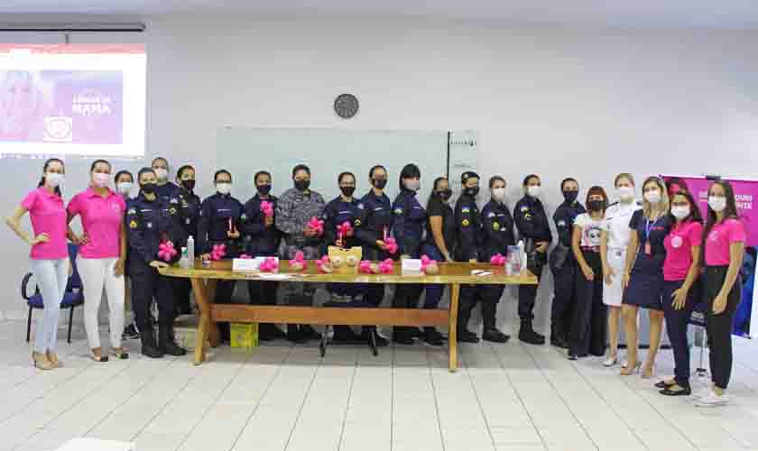 Policiais Militares Femininas do 4º BPM participam de palestra sobre Outubro Rosa