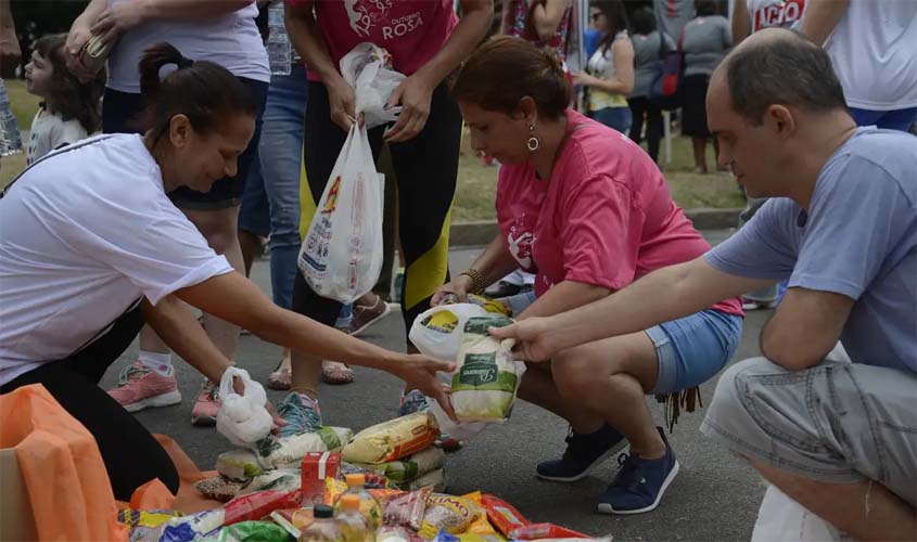 Natal sem Fome distribui 2 mil toneladas de alimentos em todo o país