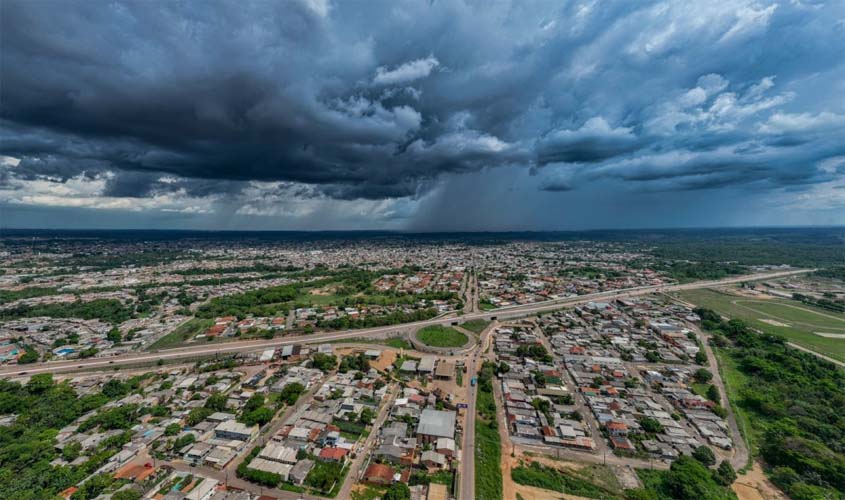 Porto Velho entra em alerta laranja para chuvas e ventos