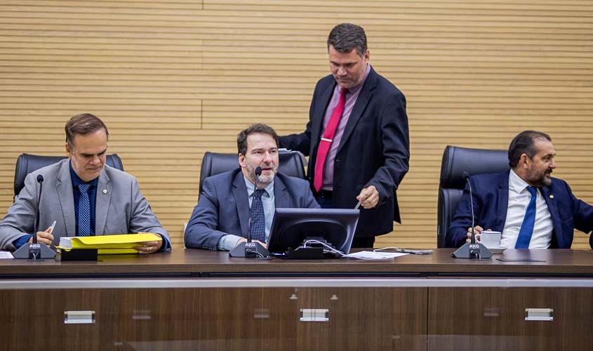 Deputados estaduais aprovam Orçamento Anual de 2026