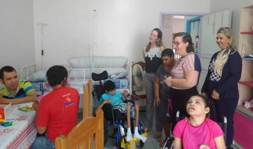 Prefeitura visita Casa Família Rosetta e reafirma convênios e parcerias