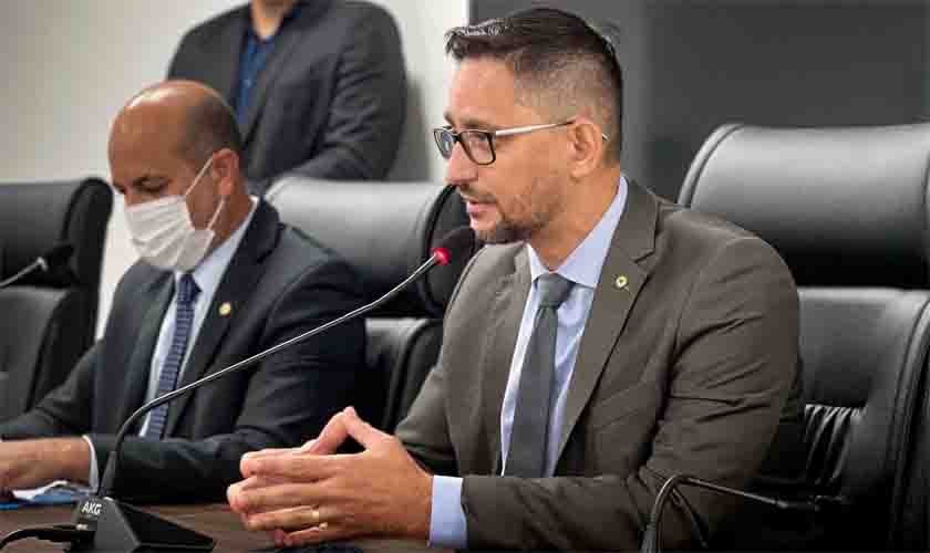 Deputado Anderson parabeniza atuação das forças de segurança, pede urgência no envio do PCCR da Polícia Penal e volta a cobrar agilidade no concurso da Polícia Civil