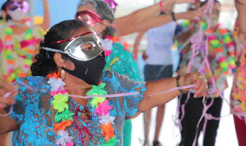 Projeto Viver Ativo inicia programação 2022 com baile aos idosos