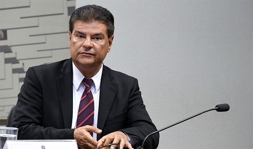 Senador Nelsinho Trad tem alta, depois de ser internado com covid-19