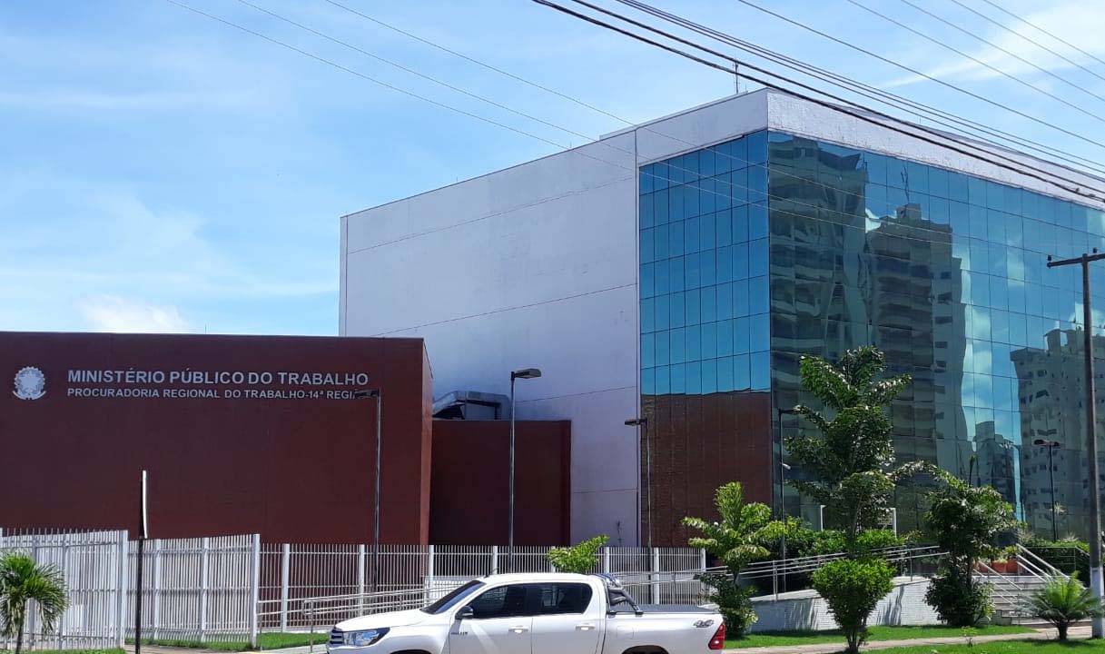 CUT noticia ao MPT demissões de trabalhadores com doenças ocupacionais no Porto Velho Shopping