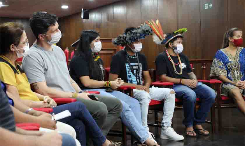 Indígenas participam de roda de conversa no Judiciário de Rondônia