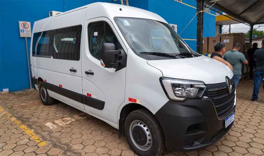 Veículos e equipamentos são entregues para reforçar a infraestrutura da saúde nos distritos de Porto Velho