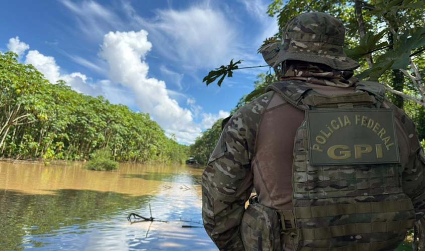 PF e Ibama atuam contra garimpo ilegal no Rio Madeira