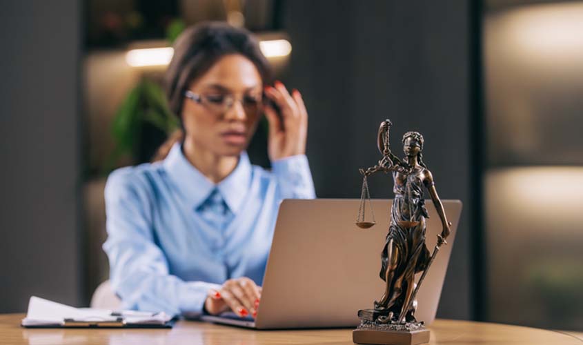 Advogadas vítimas de violência terão prioridade na Justiça do Trabalho