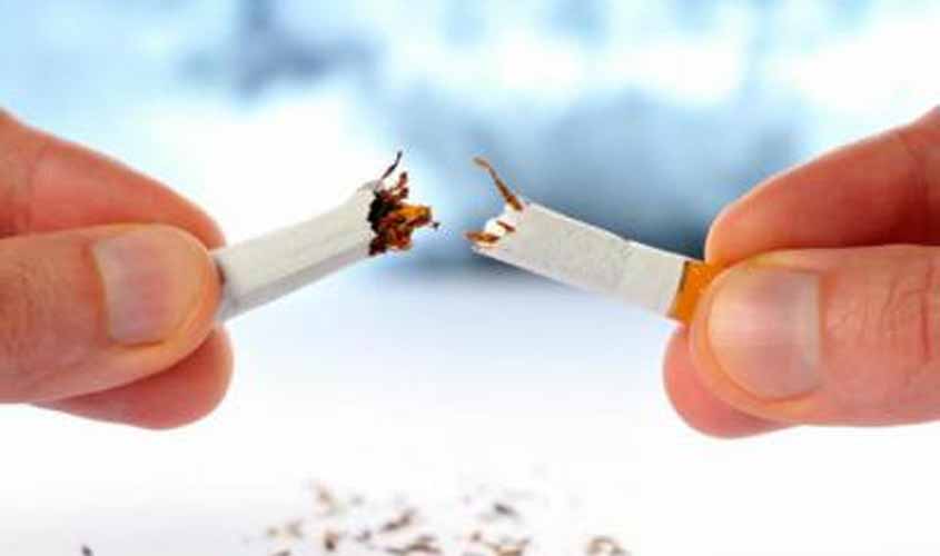 AGU cobra de fabricantes de cigarro ressarcimento de gasto com tratamento de fumantes