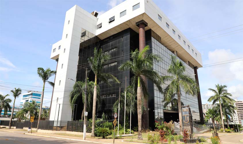 Tribunal de Justiça de Rondônia mantém suspensão de chamamento público para gestão de unidades de saúde 