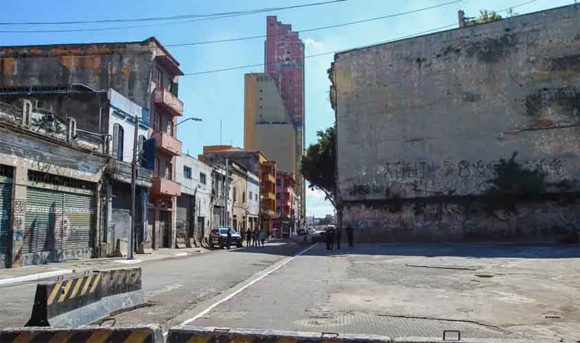 Suplicy pede investigação sobre sumiço de usuários da Cracolândia