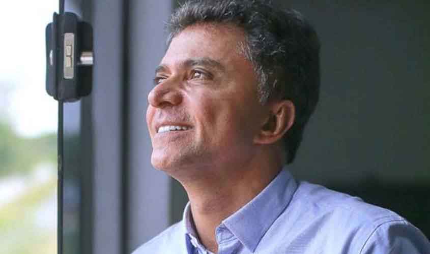 Após 15 anos TSE absolve ex-senador Expedito Junior